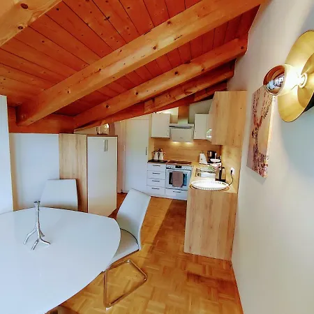 Raphaelo Nonntal 8 Apartment